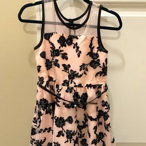 Children's Place girls dress, size 6, light pink with black, felt flower designs